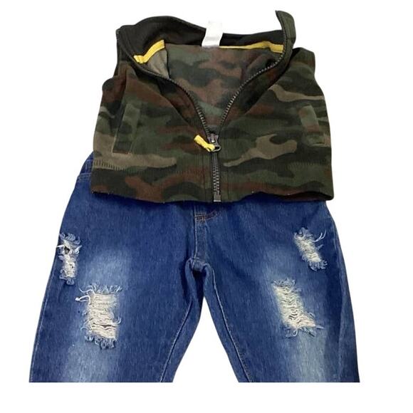 Lot of 5 Boys 6-9 Months Cat & Jack Carters Camouflage Fleece Pants Tops Jacket - Picture 3 of 4